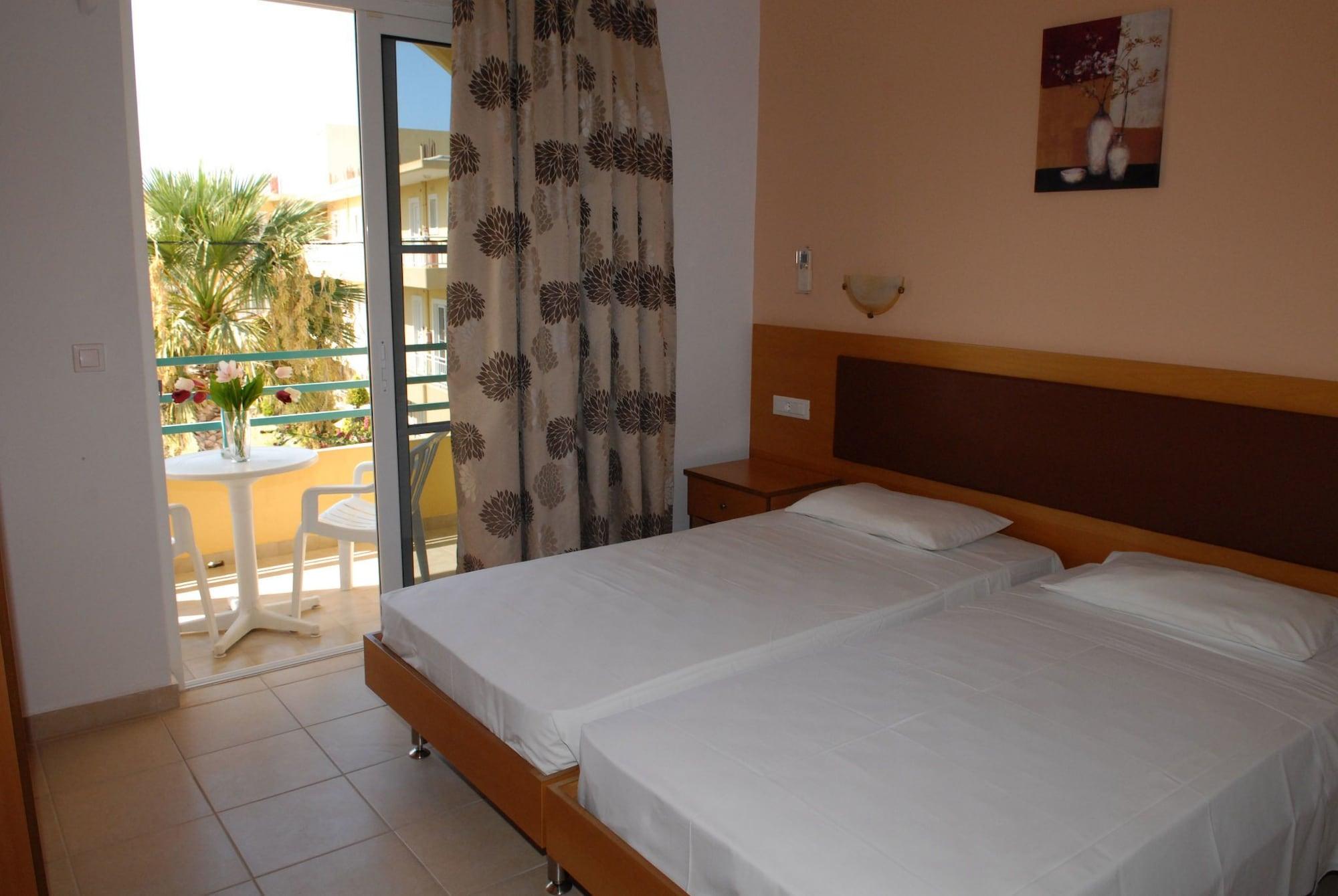 إياليسوس Barbie Hotel Apartments المظهر الخارجي الصورة