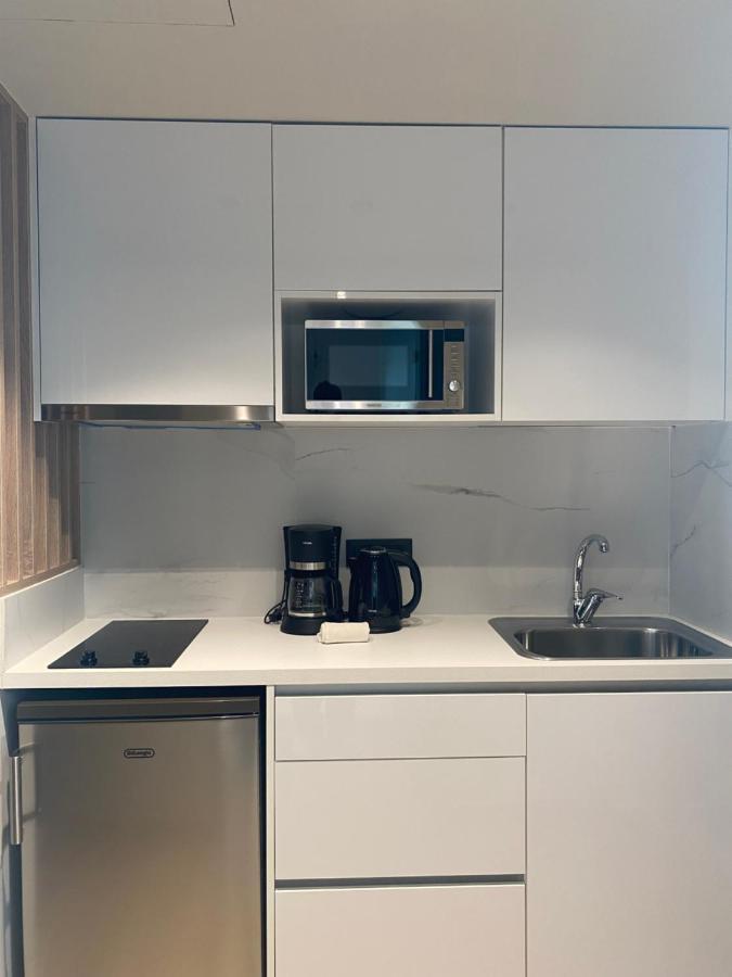 إياليسوس Barbie Hotel Apartments المظهر الخارجي الصورة