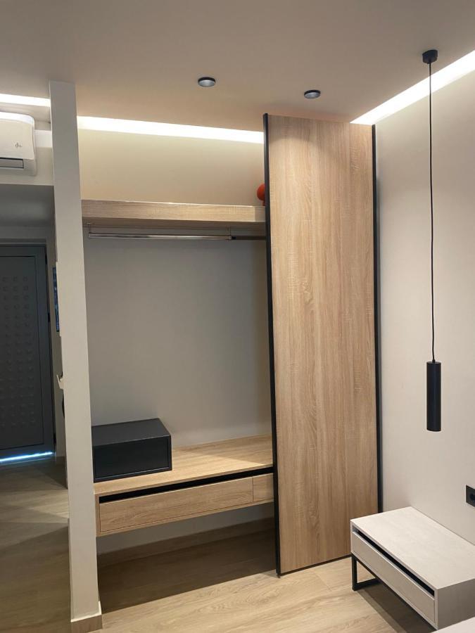إياليسوس Barbie Hotel Apartments المظهر الخارجي الصورة
